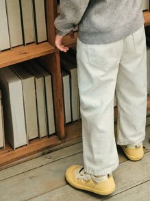 SHEIN 1 件适合年轻女孩和男孩的可爱/复古/休闲/回到学校颜色对比星星印花直筒牛仔裤，适合家居和户外，春/秋/冬 - 白色 - 查看 2