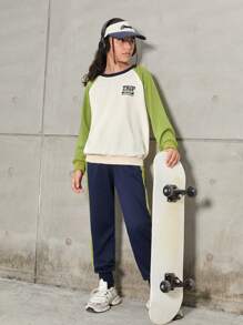 SHEIN 女童户外徒步露营森林垂钓城市休闲春秋休闲运动宽松插肩拼色连帽卫衣套装 - 杏色 - 查看 3