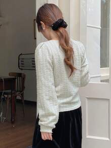 DAZY Áo crop top tay dài cổ vuông ôm sát dành cho nữ - Màu be - Xem 5