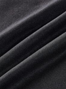 Manfinity Hypemode 1 件时尚休闲情侣皇冠和字母印花运动衫，男士复古黑色图案长袖连帽衫，适合朋友、丈夫、男朋友的礼物 - 黑色 - 查看 7