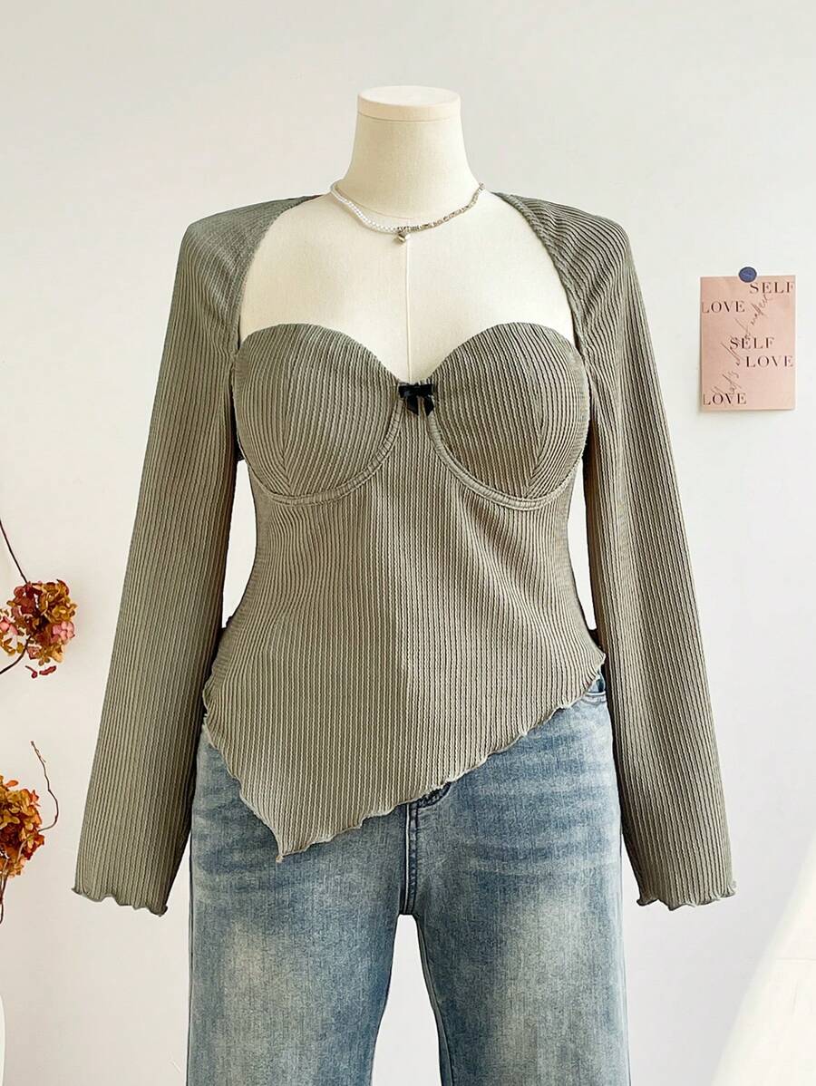 Soleia Plus Size Women's Ribbed Texture Knit Long Sleeve Raglan Sleeve Asymmetrical Hem Fitted T-Shirt - Light Grey - View 1