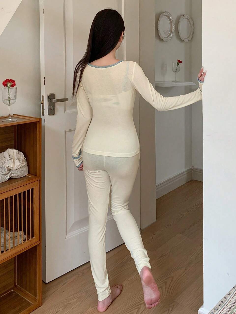 Comfortable Knit Contrasting Ruffle Trim Fitted Loungewear Set Pajama