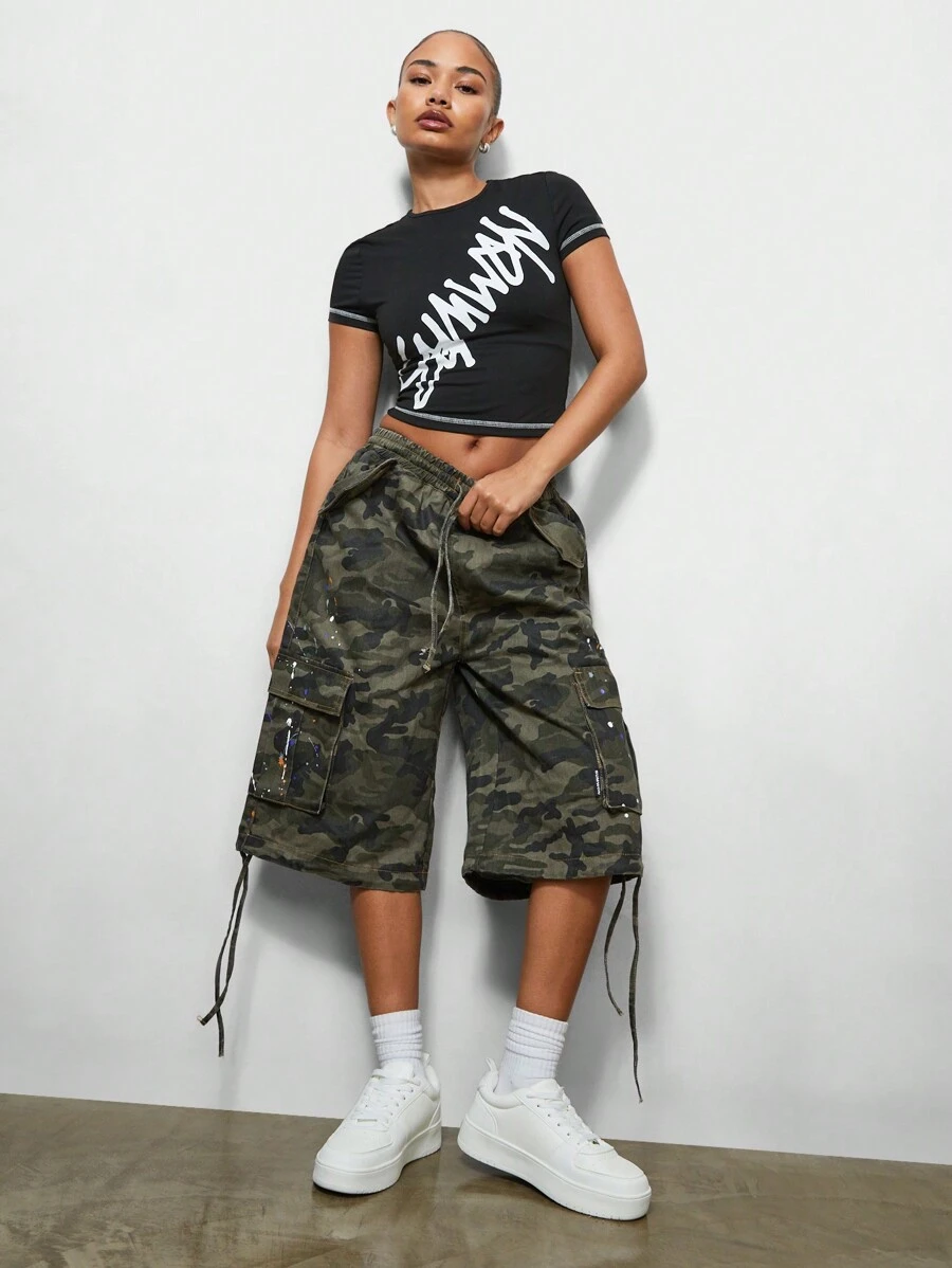 SUMWON WOMEN Street Camouflage Printed Denim Cargo Jort - Multicolor - View 1