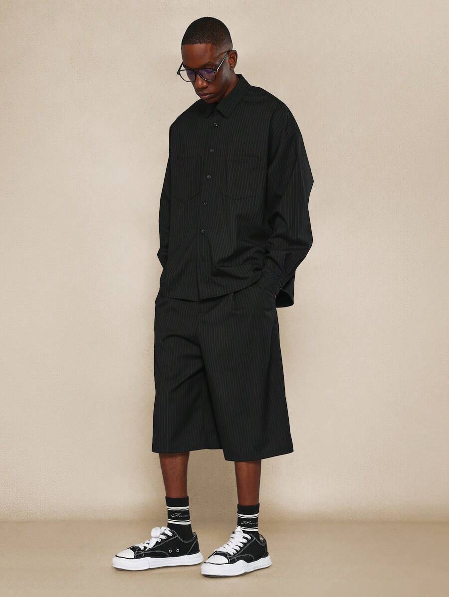 SUMWON Bộ 2 món áo sơ mi dài tay kẻ sọc và quần jort - màu đen - Xem 1