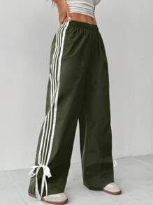 SHEIN PETITE Pantaloni alla caviglia con laccetti e righe a contrasto per donna - Verde Oliva - Visualizzare 1