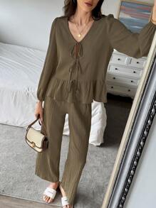 Chiquease 2 件纯色 V 领系带荷叶边下摆长袖上衣和裤子休闲装 - 棕色 - 查看 1