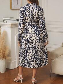 SHEIN Maternity Random Print Long Sleeve Split Dress - Blue - View 2