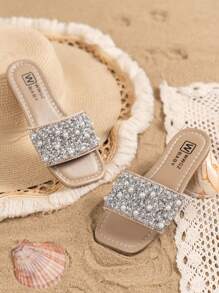 夏季儿童水晶和珍珠装饰沙滩凉鞋，适合小女孩的时尚露趾平底公主拖鞋，手工制作，带有略微不均匀的水钻，鞋底颜色随机 - 米色 - 查看 3