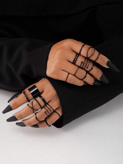 Grunge Punk 18pcs/Set Minimalist Dark Gothic Alloy Ring Set, Gift For Women, Halloween