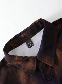 Manfinity EMRG قميص كاجوال بأكمام طويلة بطباعة أومبير بسيطة للرجال