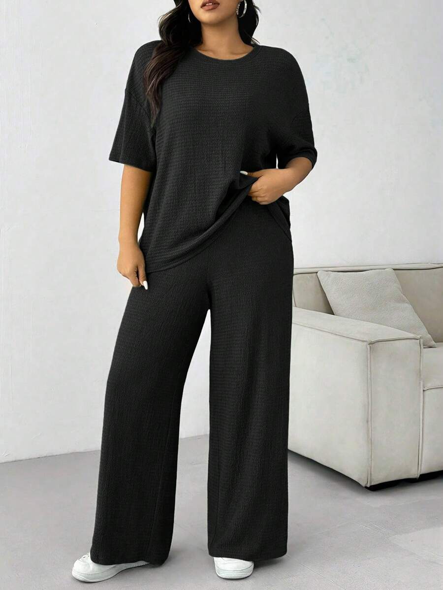 SHEIN EZwear Plus Size Plain Round Neck Short Sleeve Casual Top And Pants Set - Black - View 1