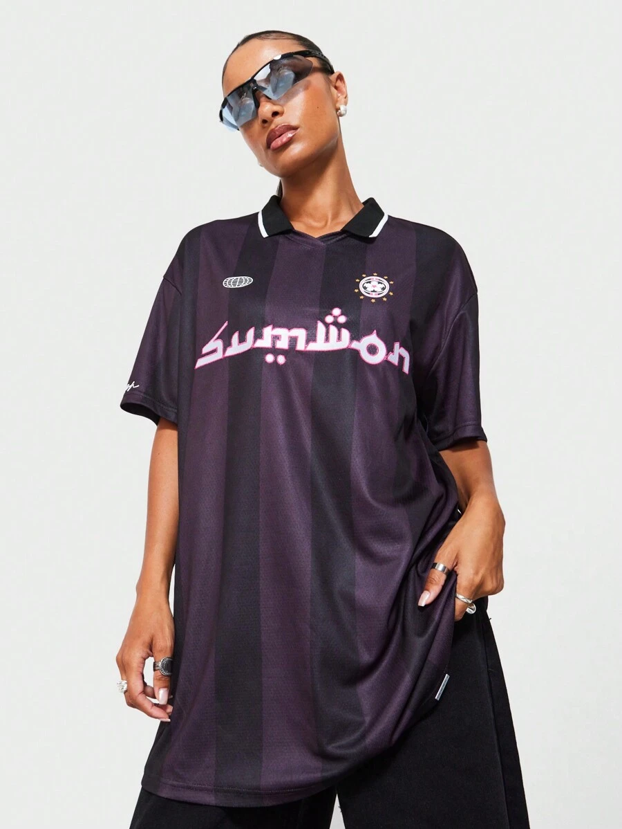 SUMWON WOMEN 足球 T 恤连衣裙街头风格球衣连衣裙超大都市时尚运动休闲 Polo 衫宽松运动风格设计阿拉伯印花 - 黑色 - 查看 1