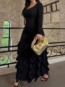 SHEIN Privé Plus Size Elegant Commute & Date Night Sexy Concert Design Scoop Neck Long Sleeve Fitted Black Maxi A-Line Ruffle Hem Dress - Black - View 1