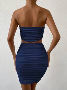 Chiquease Bộ 2 món áo crop top và chân váy mini màu trơn thường ngày cho nữ, mùa hè - Màu xanh hải quân - Xem 2