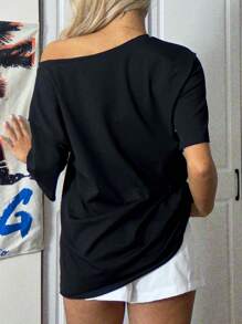 Attitoon 大码女式休闲简约骷髅图案单肩 T 恤，夏季 - 黑色 - 查看 7