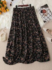 Franclia Plus Floral Print Skirt - Black - View 2