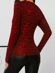 SHEIN Clasi Áo thun nữ dáng ôm in họa tiết da báo phong cách vintage hiện đại, thích hợp mặc hàng ngày vào mùa thu/đông, phối lớp, đi làm, dạy học, v.v. - Nhiều màu - Xem 3