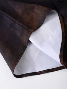 Manfinity EMRG قميص كاجوال بأكمام طويلة بطباعة أومبير بسيطة للرجال