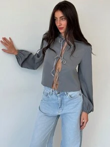 Aloruh Elegant Gray Tie Front Lantern Sleeve Cropped Fitted Women Shirt For Commuting - Grey - View 5
