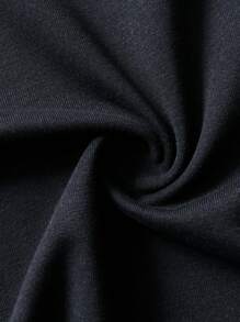 Manfinity EMRG Men's Summer Casual Cartoon Character Printed Crew Neck Short Sleeve T-Shirt - Black - View 5