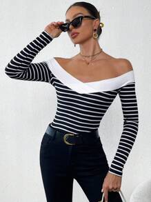 SHEIN Privé Women's Black And White Striped Strapless Long Sleeve T-Shirt Top,Sexy And Elegant Style,Off Shoulder Top,Off Shoulder Long Sleeve,Spring, Fall And Winter Tops,Suitable For Daily, Commuting, Holiday,Dating