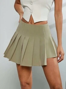Hauture Solid Pleated Asymmetrical Hem Mini Skirt - Green - View 1