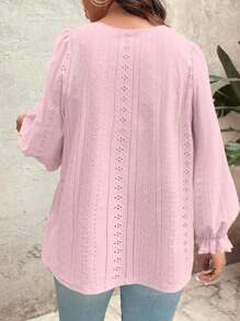 SHEIN LUNE Camiseta casual de unicolor con bordado y calado para mujeres de talla grande de primavera y otoño - Rosa - Ver 2