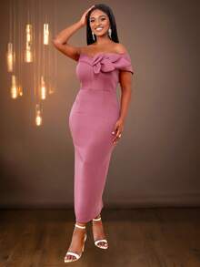 Robe élégante sans bretelle à fleurs 3D et charmante, ajustée avec épaules dénudées pour femmes