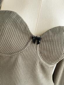 Soleia Plus Size Women's Ribbed Texture Knit Long Sleeve Raglan Sleeve Asymmetrical Hem Fitted T-Shirt - Light Grey - View 6