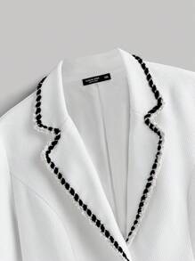 SHEIN MOD 大码女式浪漫优雅白色蕾丝边修身长袖西装外套 - 白色 - 查看 4