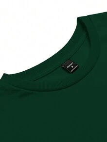 Manfinity Homme Bộ 2 áo thun cổ tròn in họa tiết thường ngày và quần short cho nam - màu xanh lá - Xem 5