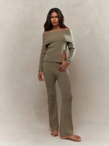 MISSGUIDED 罗纹针织吊带开衩下摆长袖露肩上衣和喇叭下摆长裤两件套冬季服装 - 棕色 - 查看 1