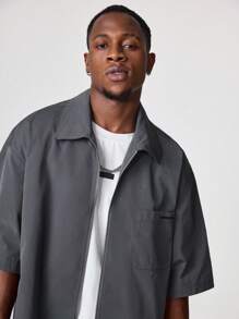 Manfinity VCAY 2pcs Men's Digital Print Zip-Up Short Sleeve Shirt And Drawstring Shorts Casual Suit