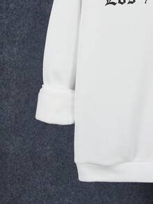 SHEIN Bộ 2 món/Bộ đồ liền quần dài cổ tròn in họa tiết thoải mái, rộng rãi cho bé trai tuổi teen, chất liệu nỉ dày dặn, phù hợp cho các dịp thu đông - Đen và trắng - Xem 8