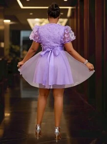 Váy chữ A tay ngắn lưới 3D hình bướm cỡ lớn, Đầm dự tiệc cocktail bán trang trọng thanh lịch cho tiệc cưới, sinh nhật, tốt nghiệp, tiệc tối, tiệc về quê - Màu tím - Xem 2