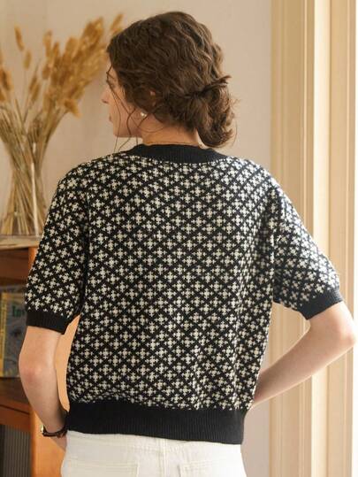 Knit Mix 优雅女士时尚针织法式通勤T恤，休闲短袖圆领上衣，宽松版型，花卉图案设计，适合秋冬季节，返校必备基础款，也适合圣诞节、感恩节和新年等场合，黑色