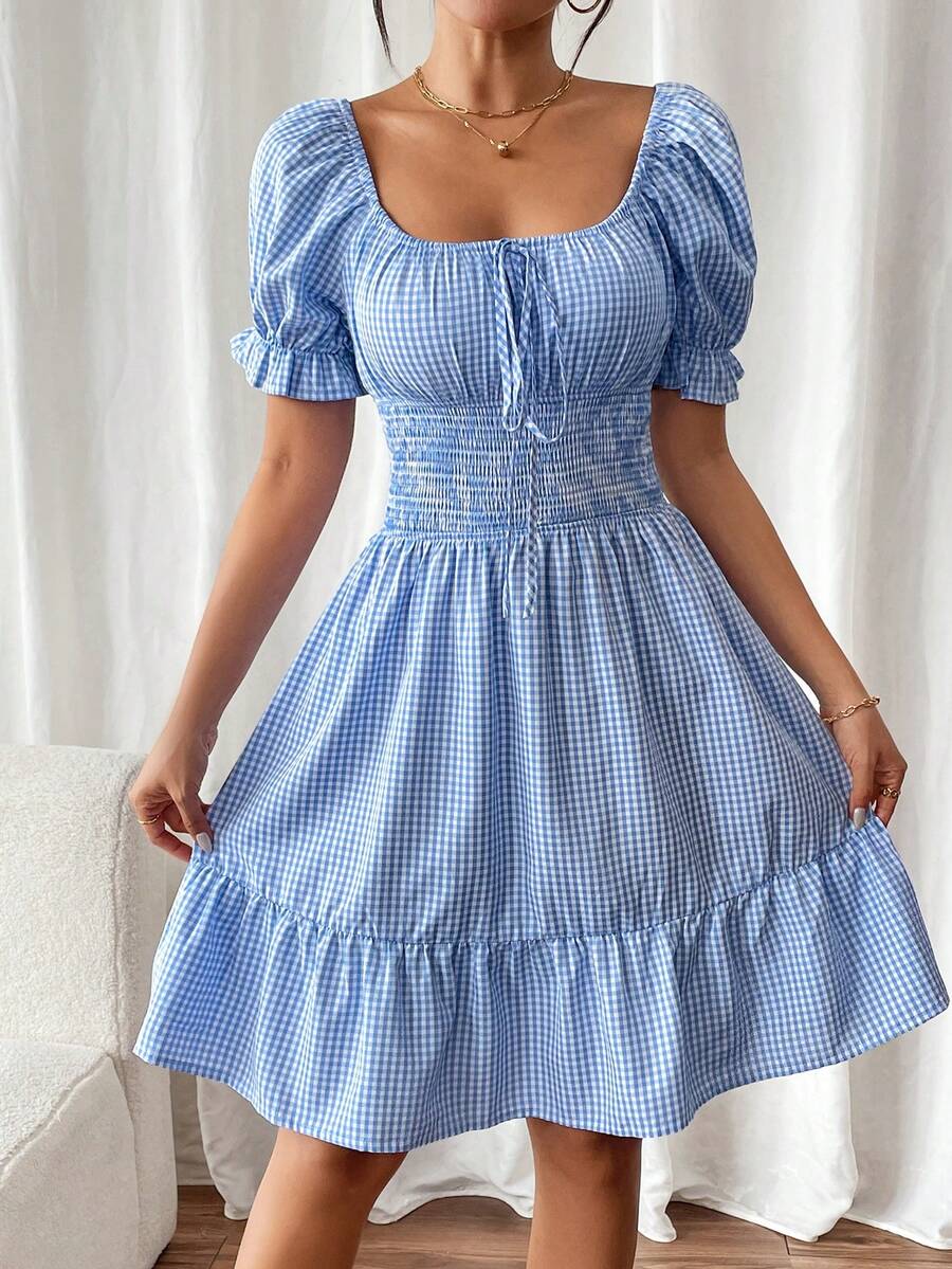 SHEIN Essnce Vestido de vuelo ajustado y plisado en cuadros con lazo - Azul - Ver 1