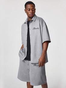 Manfinity VCAY Men's Suede Embroidered English Text Pattern Loose Short Sleeve Shirt Set - Grey - View 1