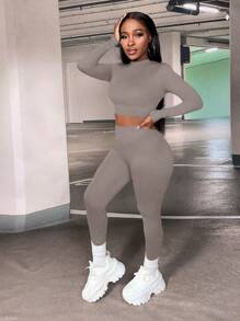 Slaydiva Bộ đồ bó hai mảnh tập yoga và áo thun croptop màu trơn - Màu Xám nhạt - Xem 6