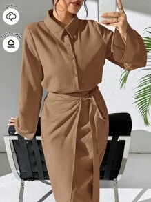 卡其色