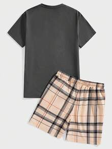 Manfinity RebelGame Bộ áo thun tay ngắn in họa tiết và quần short cho nam - Màu xám đen - Xem 2