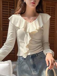 DAZY Women's Solid Ruffle Trim Fitted Cute T-Shirt