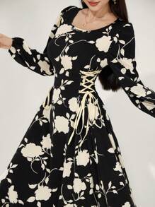 Al Najma Round Neck Lantern Sleeve Side Drawstring Dual-Color Print Dress - Black - View 4