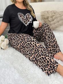 Plus Size Leopard, Butterfly & Heart Print Short Sleeve Pajama Set