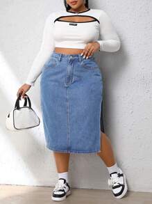 SHEIN CURVE+ Plus Size Summer Casual Side Slit Denim Mini Skirt - Medium Wash - View 5