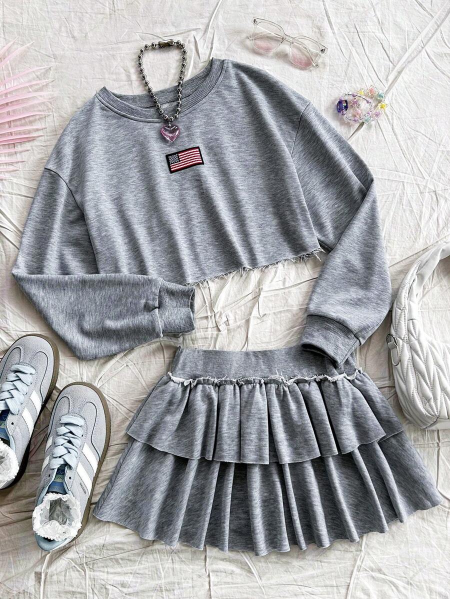 Soleia 2 件套休闲短款长袖运动衫和蛋糕中裙 - 灰色 - 查看 1