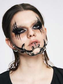 ROMWE Goth 1pc Cyberpunk Unique Creative Asymmetrical Face Cover Mask - Silver - View 1