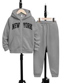 SHEIN Leap Crew Conjunto de 2 piezas para niños preadolescentes compuesto por una chaqueta con cierre de cremallera de unicolor cómoda y casual con estampado de letras y pantalones de forro polar de unicolor a juego, acolchado - Gris - Ver 3