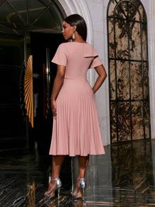 Elegant V-Neck Ruffle Hem Evening Dress - Spring/Summer Formal Dress, Suitable For Weddings, Galas, Red Carpets, And Formal Dinners, Also Can Be Worn As Party Dress Or Wedding Guest Dress - Dusty Pink - View 2