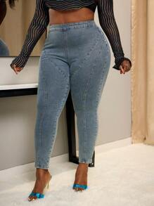 Slaydiva Plus Size Solid Color Pocketed Skinny Jeans - Light Wash - View 1